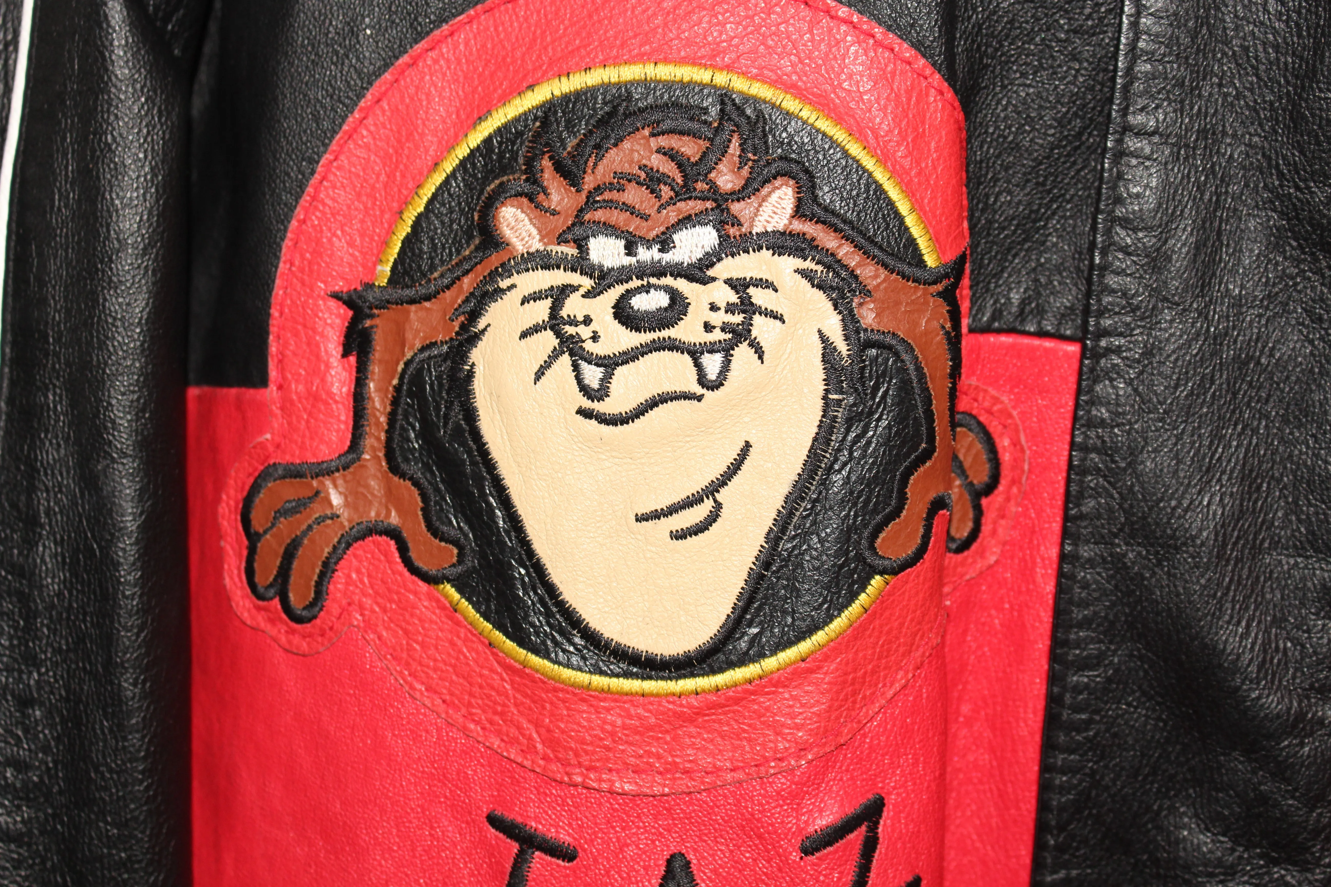 Rare Taz Man Looney Tunes Warner Brother Leather Bomber Jacket (L)