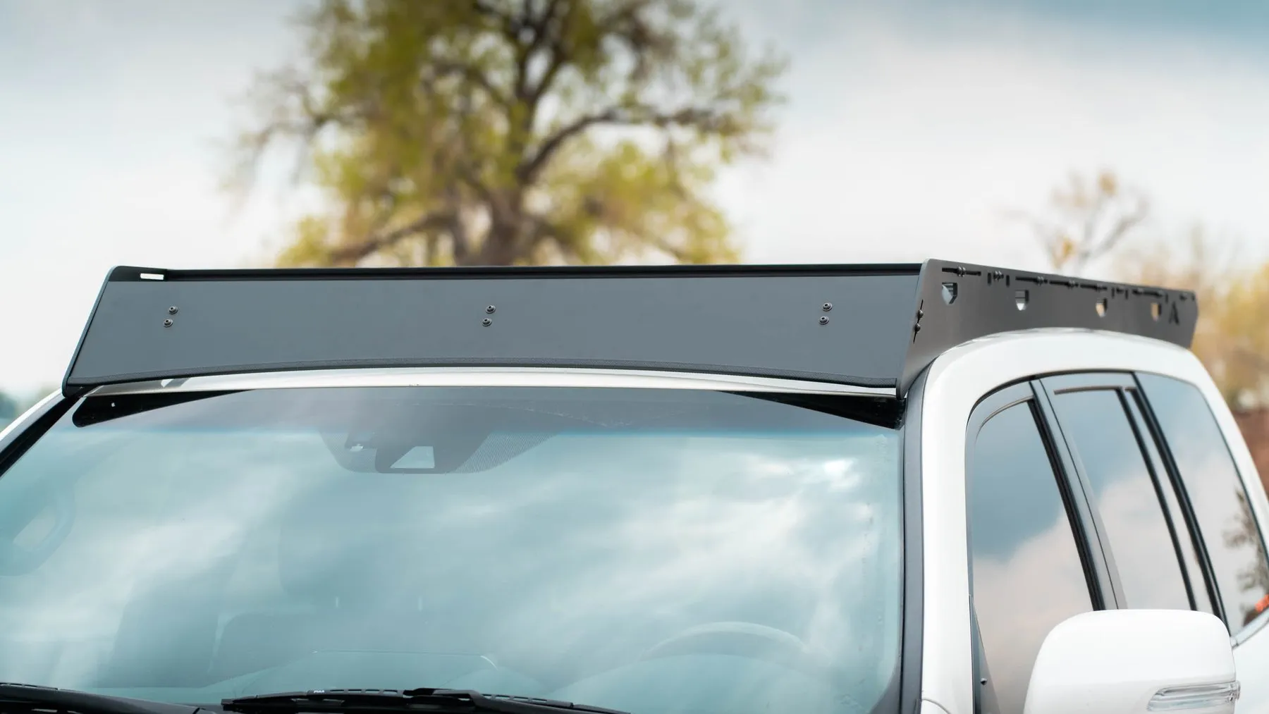 Sherpa Equipment Co - The Blanca (for Land Cruiser 200)