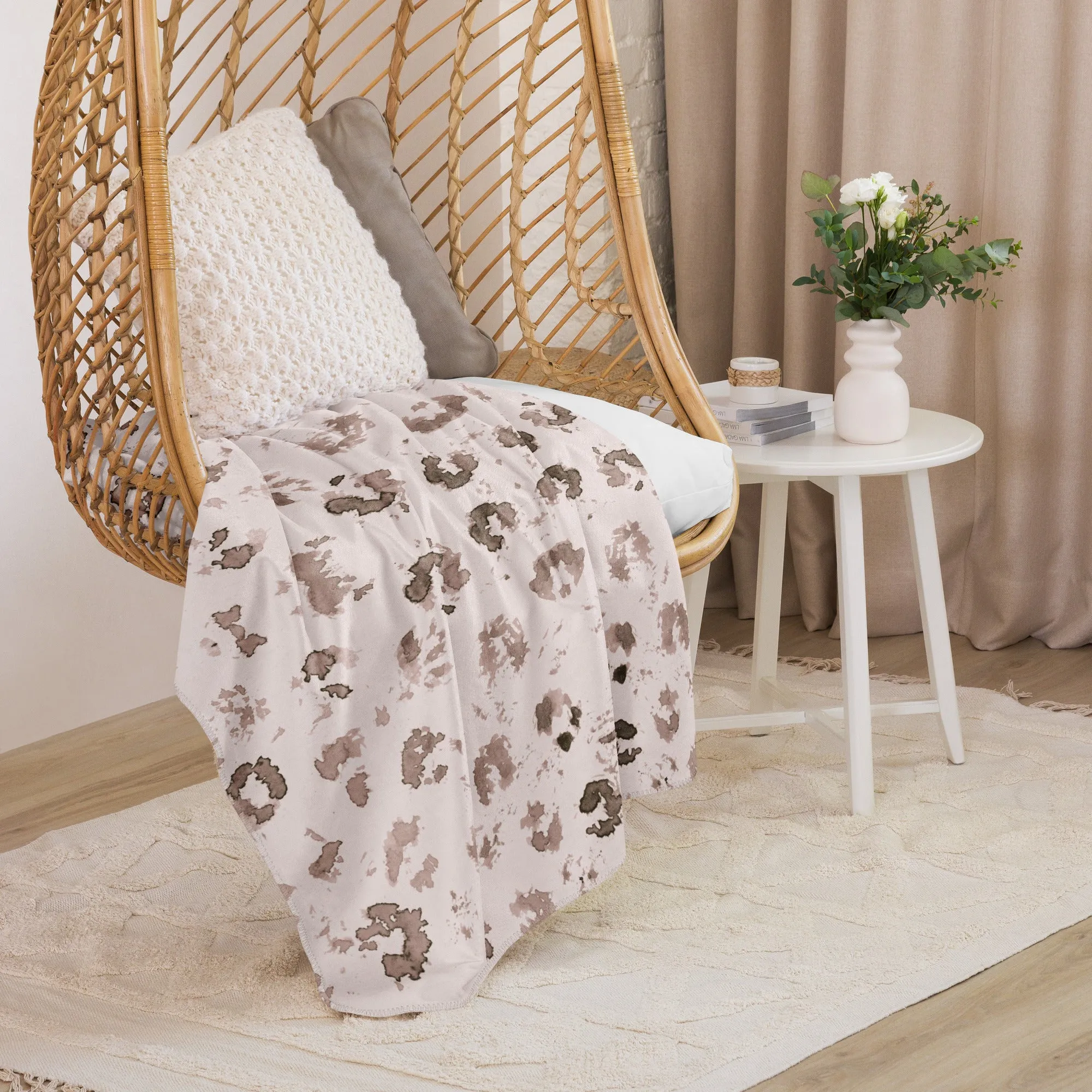 Trendy Animal Print Sherpa blanket lioness-love